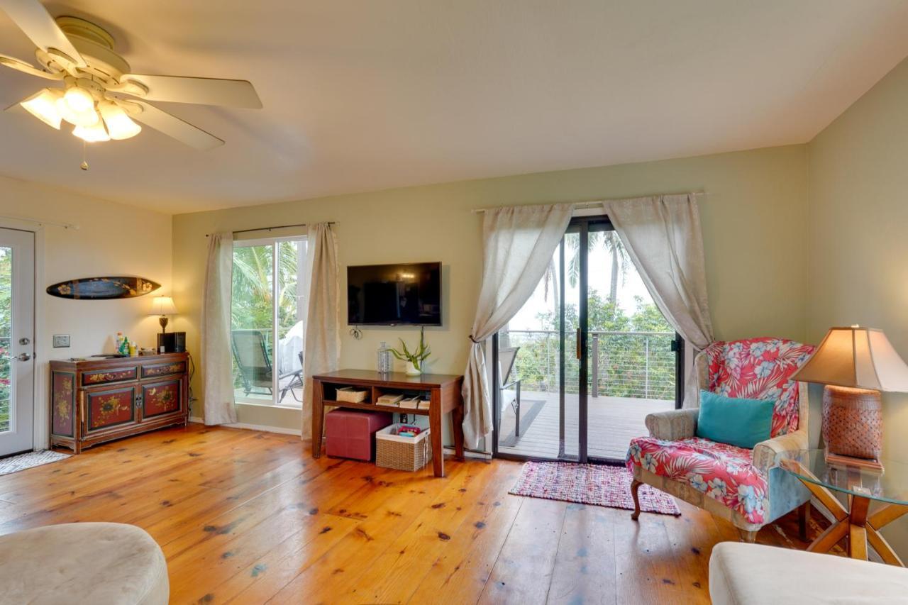 Breezy Kailua-Kona Bungalow With Lanai And Ocean View! Екстер'єр фото