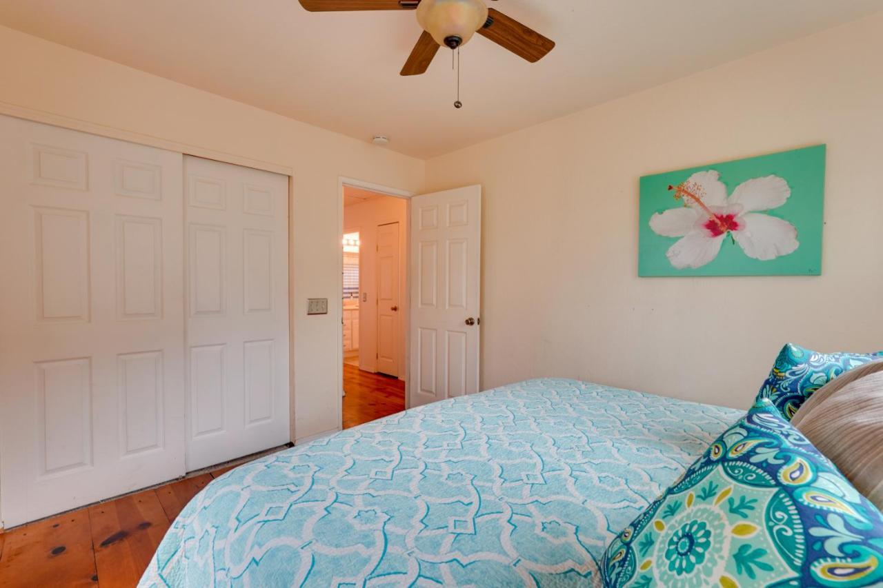 Breezy Kailua-Kona Bungalow With Lanai And Ocean View! Екстер'єр фото